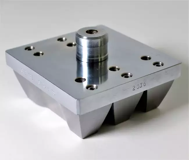 die cutters: Die cutters: detail of a triple die cutter.